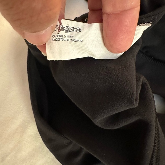 Lululemon Align Asymmetrical Bra Black - Picture 7 of 9